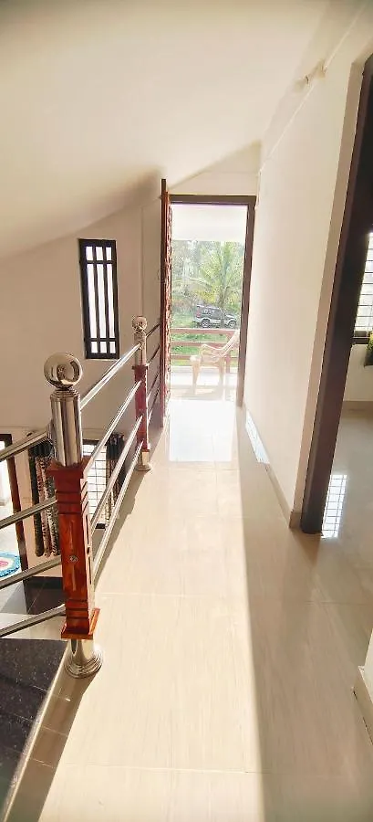 Johns Villa Szultán Bathery India